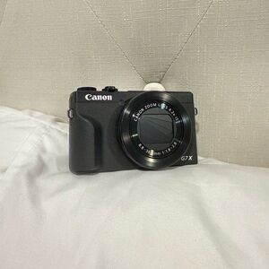 Cannon G7X